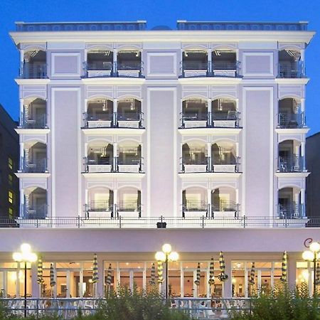 Hotel Continental Каттоліка Екстер'єр фото